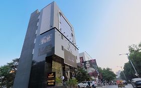 Magnus Fortune House Business Hotel , Magarpatta Pune